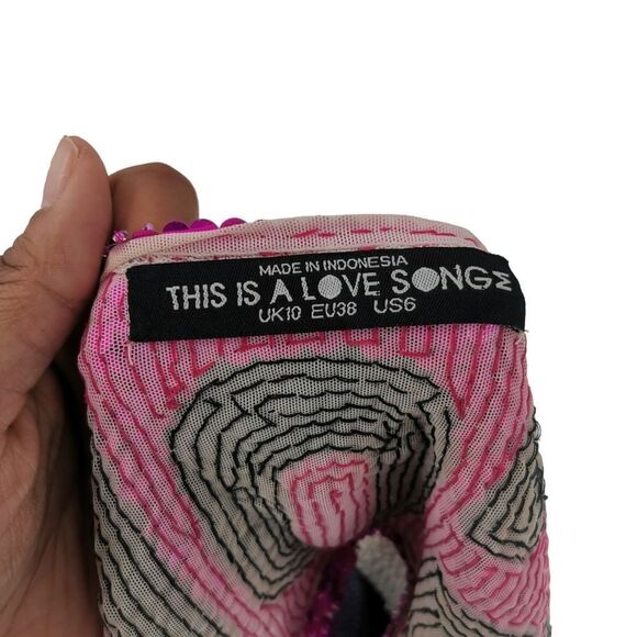 Rare TIALS Sequin Bull GOD Halter Neck Crop Top - Picture 4 of 6